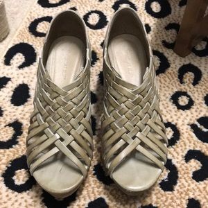 Chocolat Blu Web Wedge Size 8.5